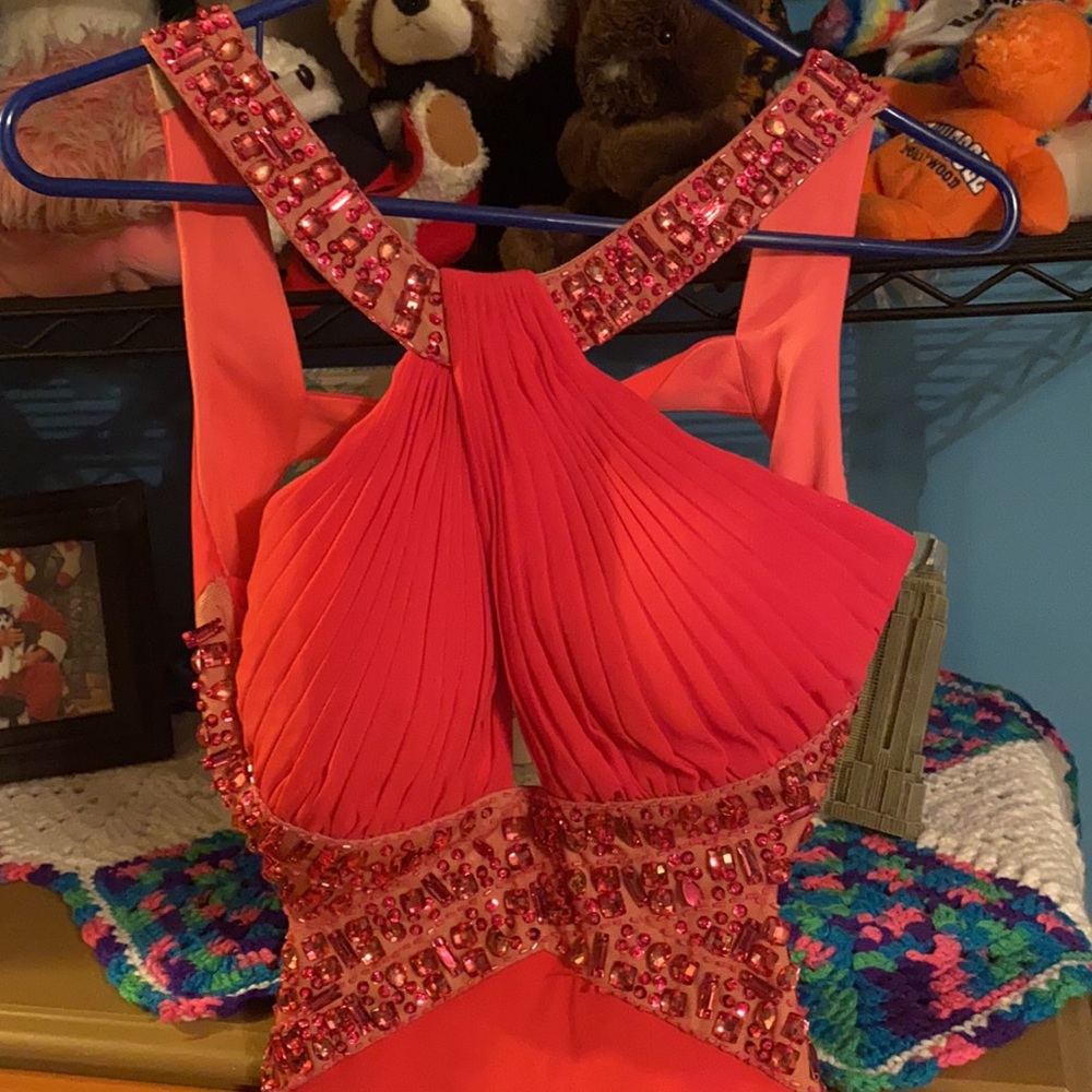 Prom Dress - Picture 2 of 10